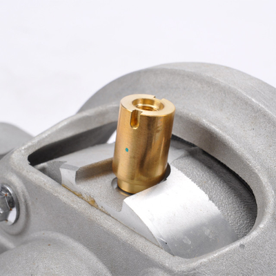 Bon ajustement arrière Audi Q7 Porsche Cayenne VW Touareg 7L8616001 de fut d'atterrisseur de suspension d'air